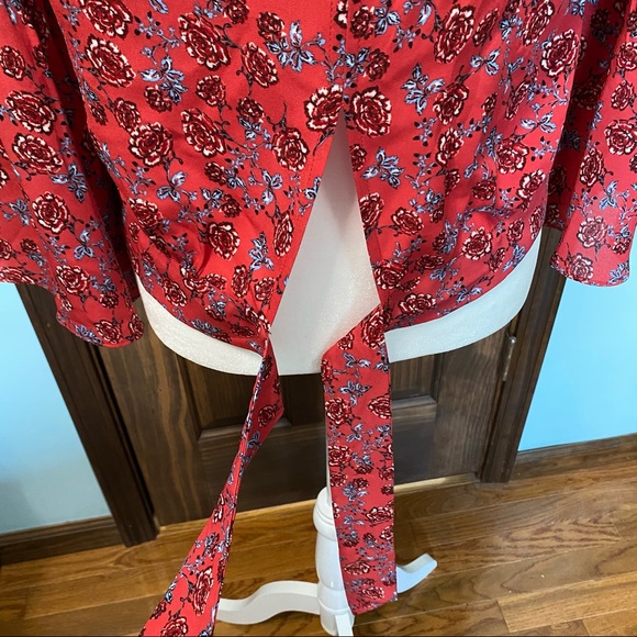 Jack by BB Dakota Red Rose Floral Back Tie Top - Picture 5 of 7